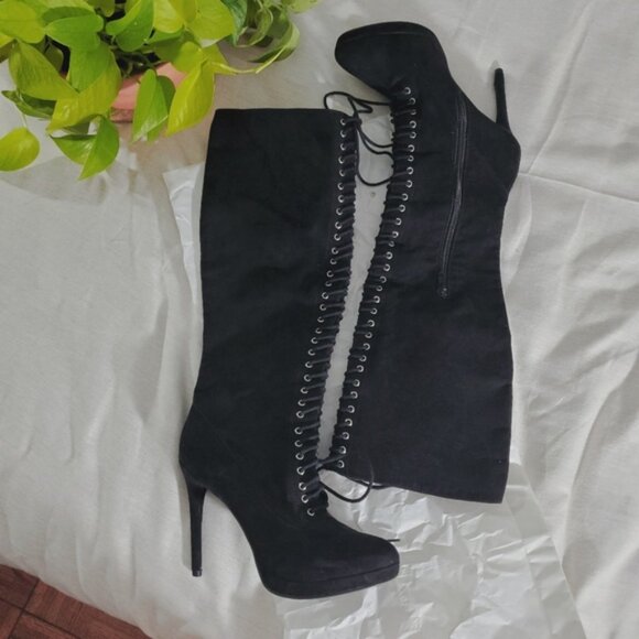 Black Eyelet Lace Up Platform Suedette Boots - Picture 1 of 16
